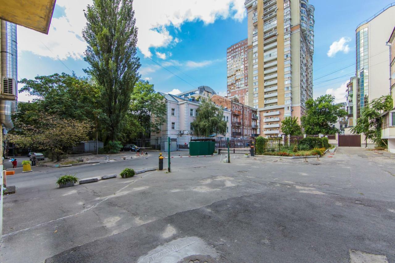 דירות Kyiv Family Loft מראה חיצוני תמונה